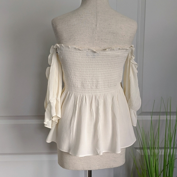 1. State Off The Shoulder Smock Bodice 3/4 Sleeve Bell Cuff Antique White L NWT - Picture 5 of 8